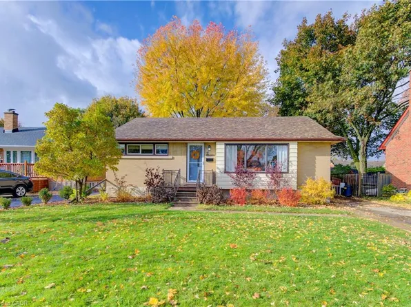 50 Edinburgh Rd, Kitchener, ON N2B 1M5