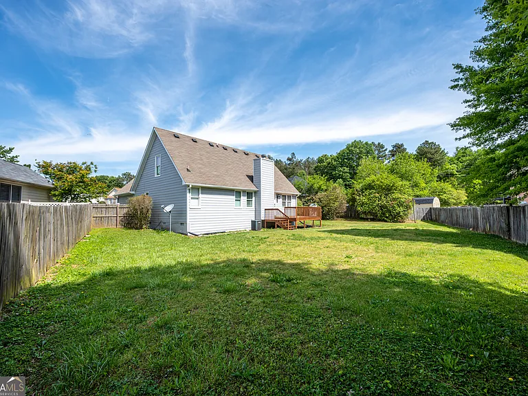 13 Windfield Dr — Photo 32