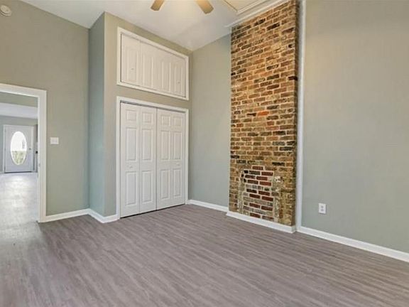5th image of 2638-40 Louisiana Ave