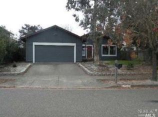 1129 Levine Dr, Santa Rosa, CA 95401