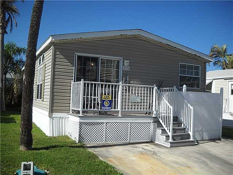 2nd image of 2152 Nettles Blvd