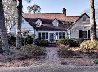 1201 Riverside Dr, Newport News, VA 23606