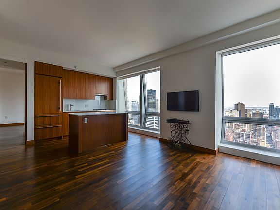 4th image of 400 5th Ave APT 43B