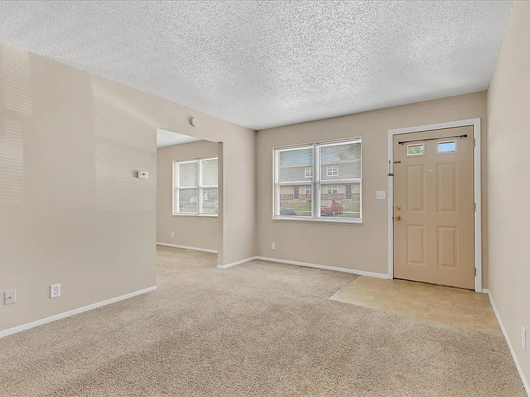 Parkwood Townhomes — Photo 15