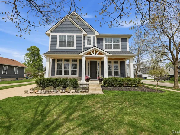 302 W Spring St, Plymouth, MI 48170