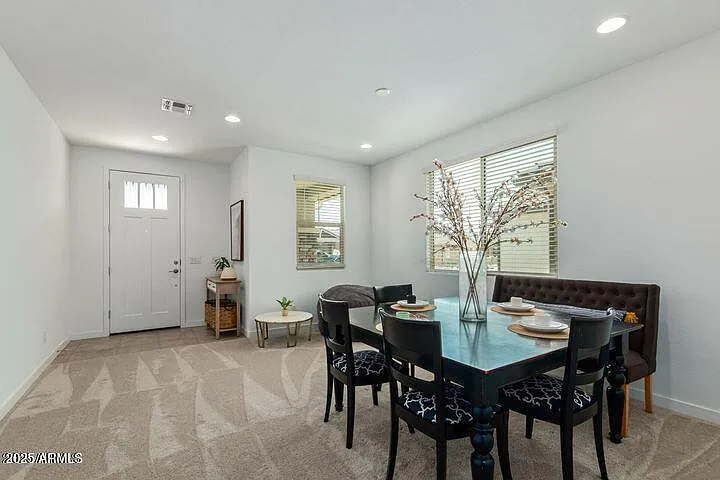 3 bed, 2.0 bath, 1595 sqft, $2,500 — Photo 3