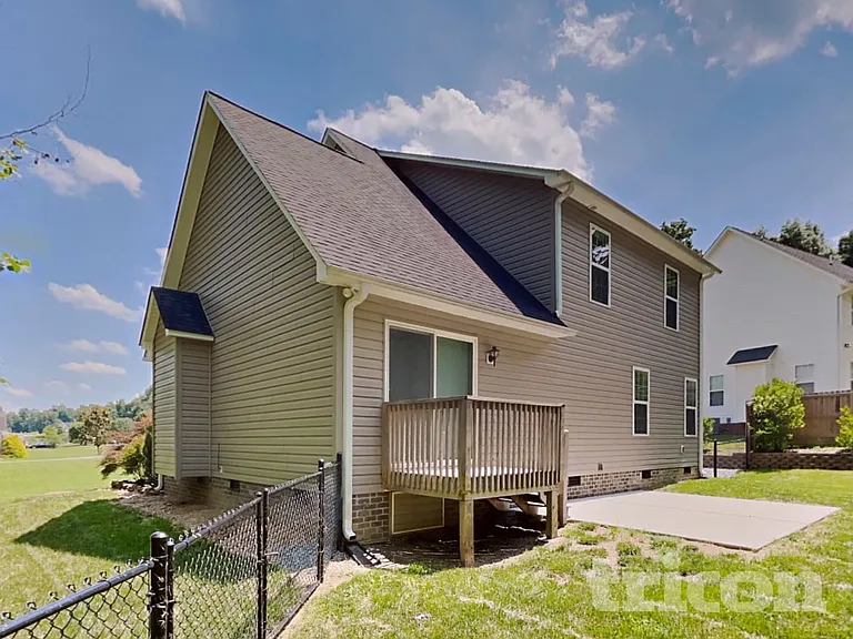 449 College Blvd — Photo 18