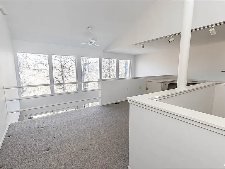 7520 Spectrum Way — Photo 24