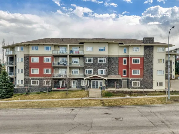11 E Millrise Dr SW #216, Calgary, AB T2Y 0K7