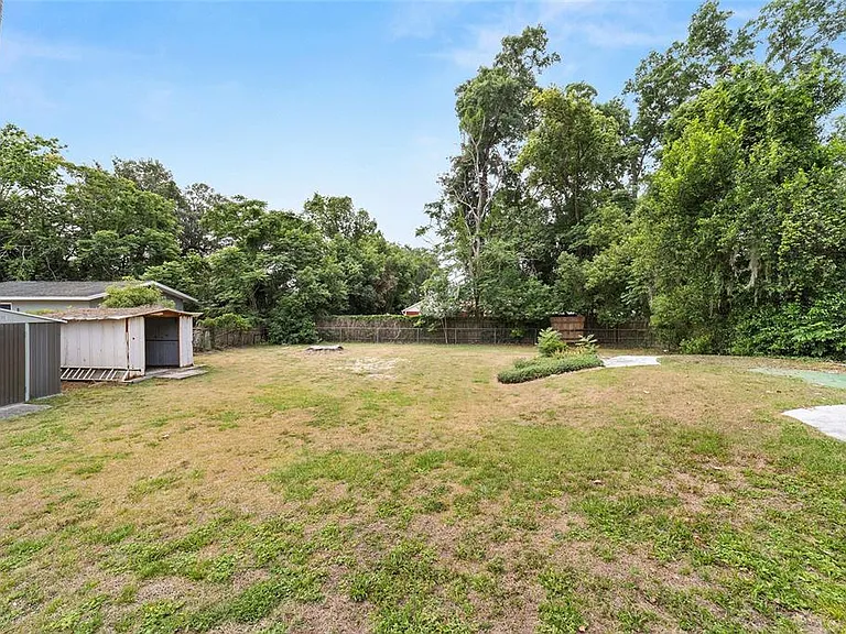 2936 SE 13th St — Photo 44