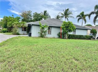 8032 SE Highpoint Way, Hobe Sound, FL 33455