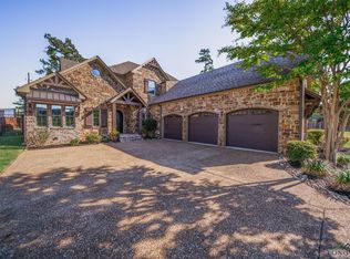 1500 San Augustine Ln, Longview, TX 75604