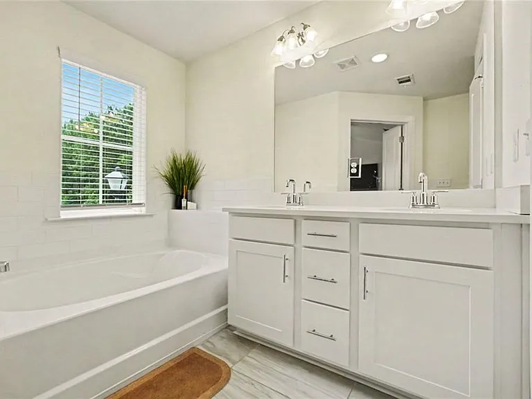 7740 Baron Rd — Photo 21