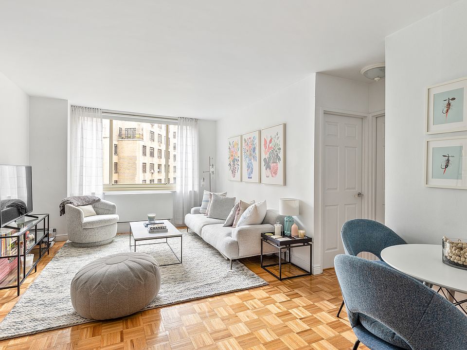 1st image of 30 W 63rd St APT 7W