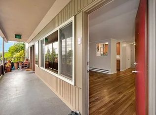 Lynn Vista, Seattle, WA 98119