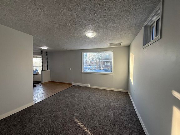 3rd image of 774 Weatherdon Ave #A