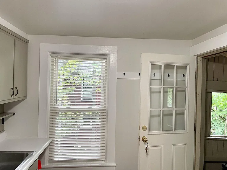 11 Spring St #4 — Photo 11