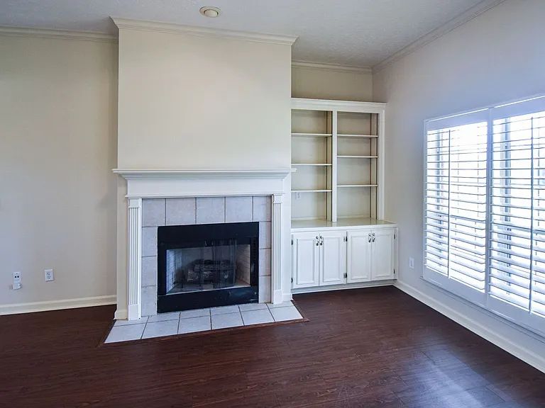 1691 Rambling Brook Ln — Photo 29