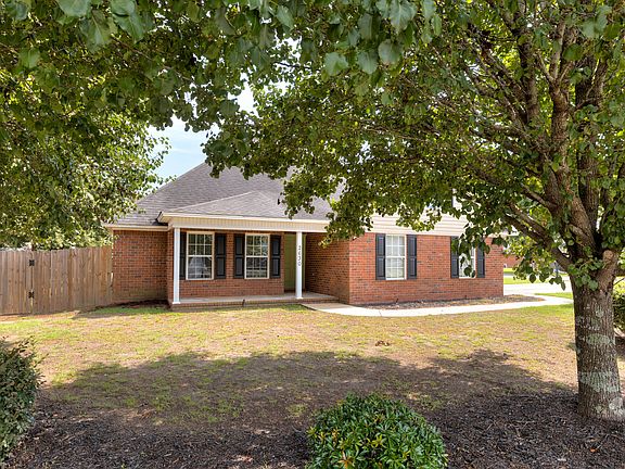 5th image of 2630 Foxcroft Cir