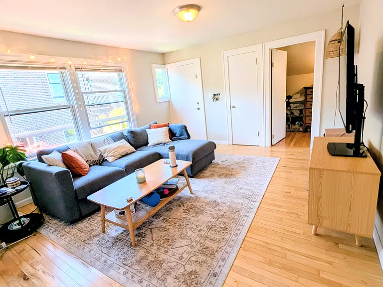 2307 E Aloha St #2 — Photo 6