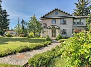 829 SE Fir St, Toledo, OR 97391