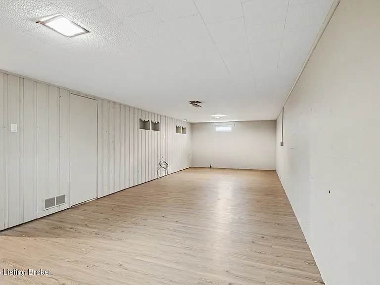 3026 Klonway Dr — Photo 34