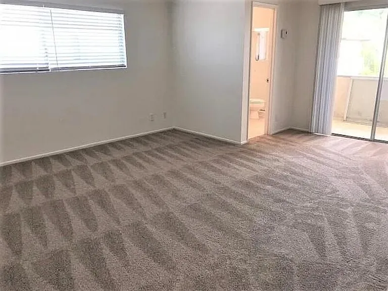 406 Ellwood Beach Dr #6 — Photo 8