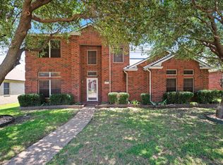 506 Hugh Walker Dr, Mesquite, TX 75149