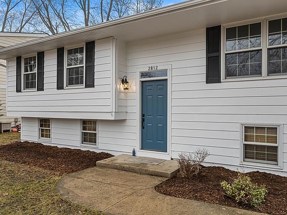 2nd image of 2812 Alton Dr