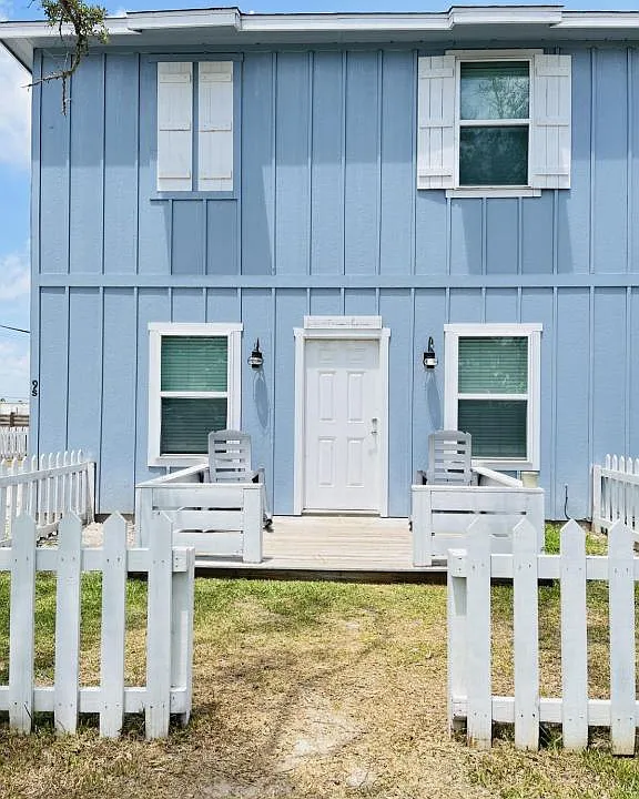 4212 State Highway 35 Byp #9