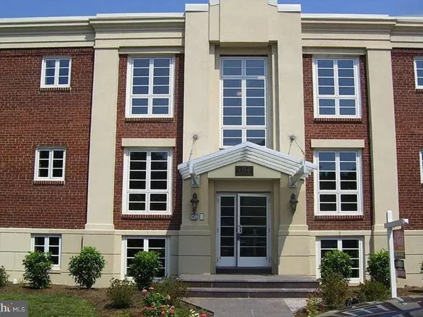1219 Oronoco St APT 303, Alexandria, VA 22314