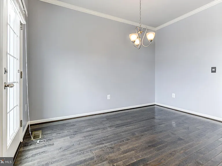 44104 Turf Field Sq — Photo 12