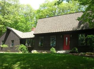 38 Echo Ridge Dr, Vernon, CT 06066