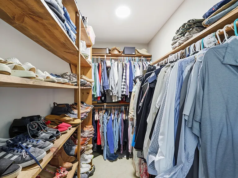 1682 Creek Rd — Photo 31