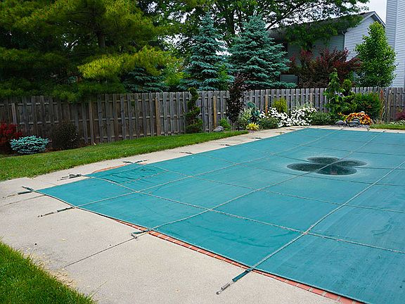 5th image of 612 Holbrook Ct