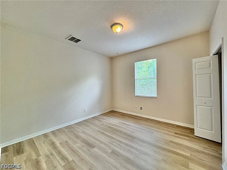 530 Kilgour Ave — Photo 39