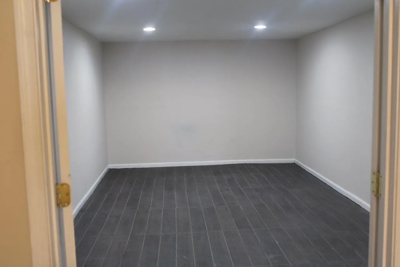 4313 George Frye Cir — Photo 3