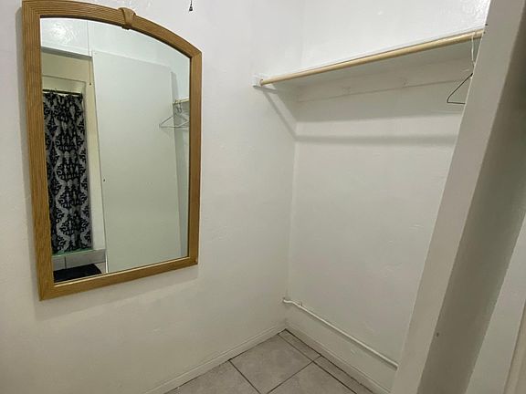 5th image of 213 S Ocean Blvd #4