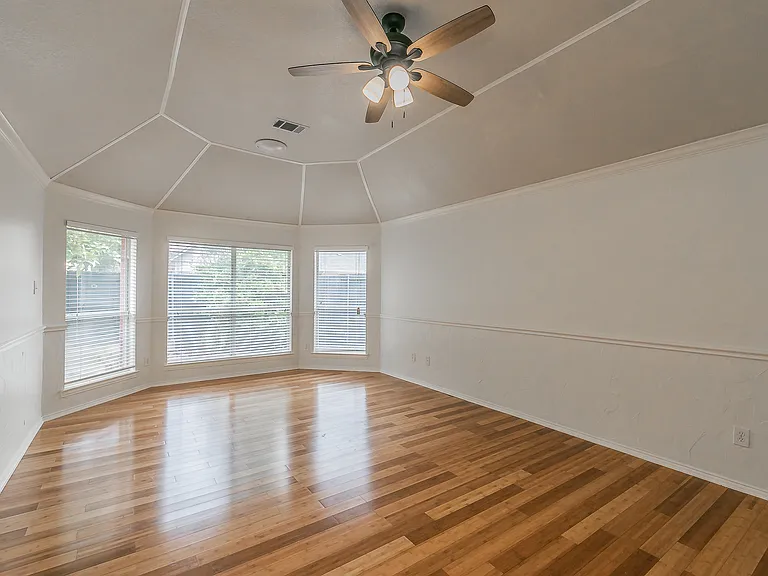 4633 Baldwin Ln — Photo 29