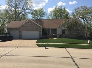 2295 Downey Terrace Dr, Ballwin, MO