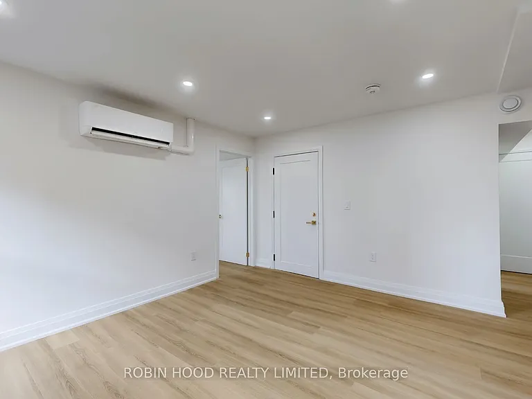 4998 King St #23 — Photo 25