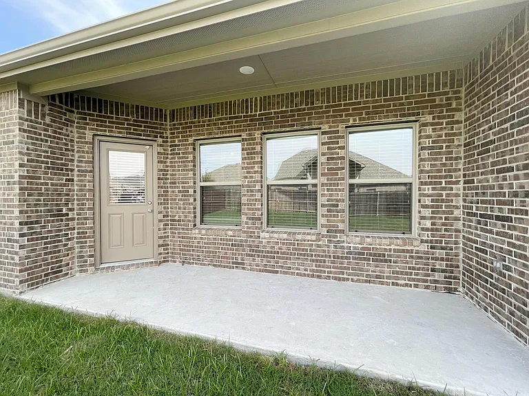 4009 Gray Wolf Dr — Photo 22