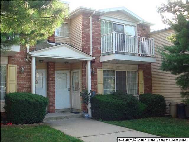 2nd image of 50 Saturn Ln #A