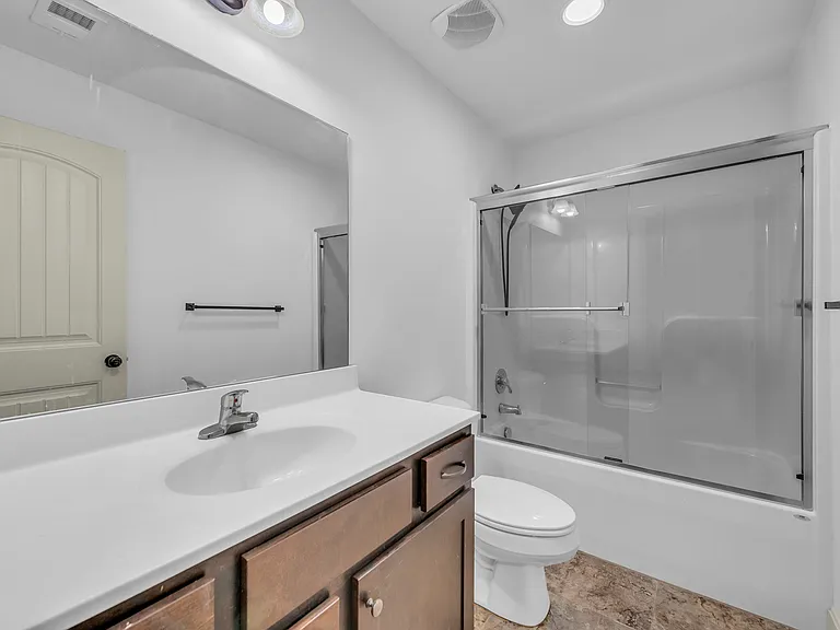 5407 N Hickory St — Photo 9