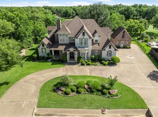 5809 Nutcracker Dr, Granbury, TX 76049