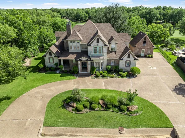 5809 Nutcracker Dr, Granbury, TX 76049