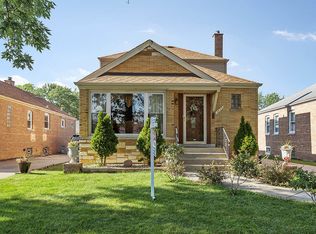 2848 W 98th St, Evergreen Park, IL 60805