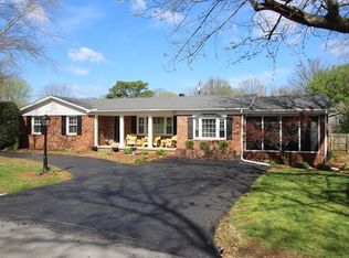918 Meadow Ln, Russellville, KY 42276