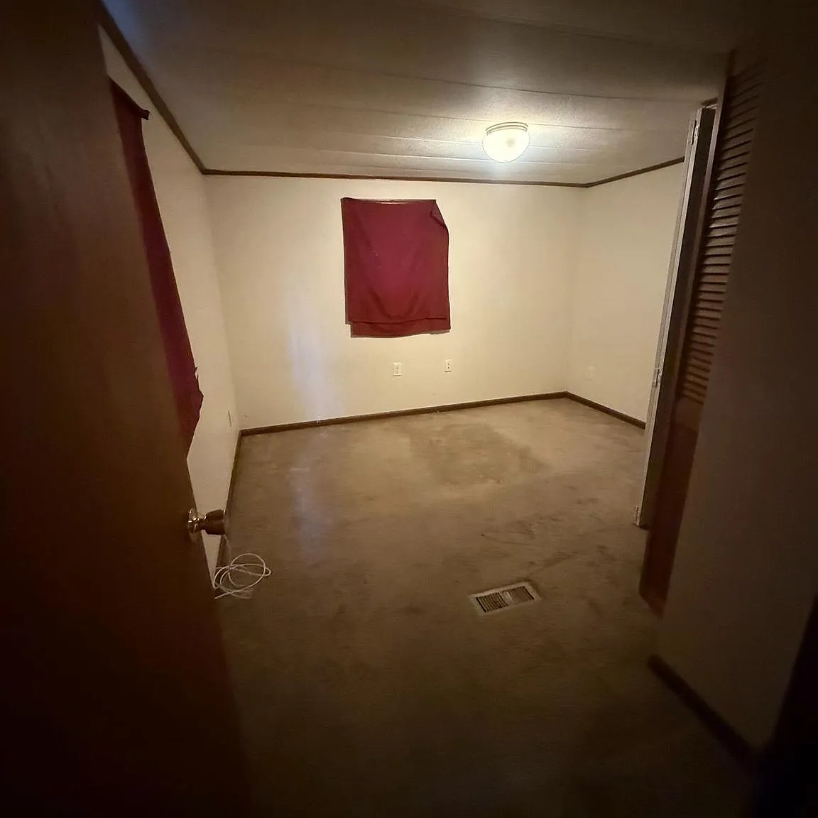 2 bed, 720 sqft, $1,250 — Photo 2