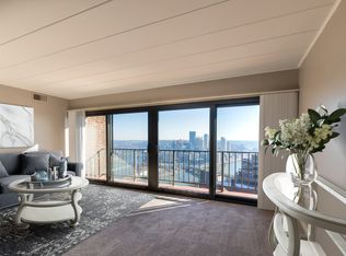 Grandview Pointe Apartments, Pittsburgh, PA 15211